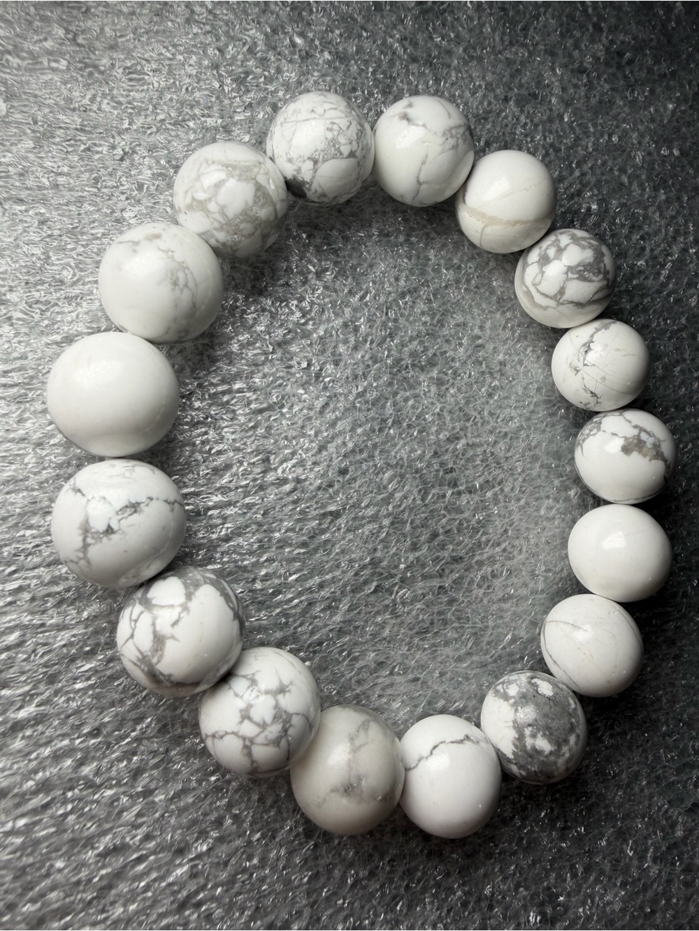 12MM Howlite Natural Crystal Bracelet